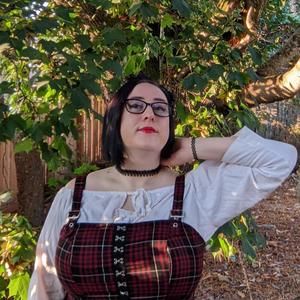 Meet your Posher, Ellen